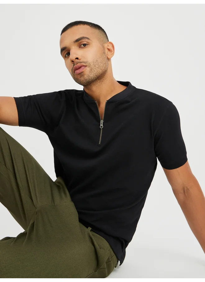 Styli Styli Half Zipped Regular Fit Polo T-Shirt