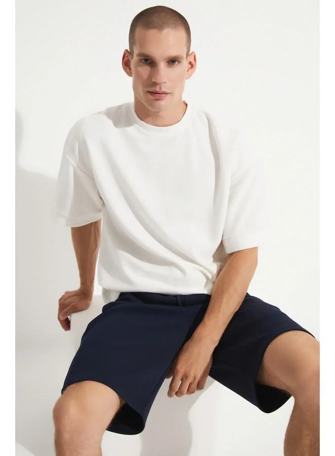 JUNE June Men Oversize Pattern Crew Neck Printed Tshirt White