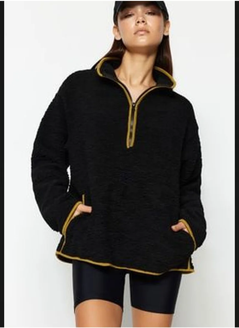 trendyol Black Plush Sports Sweatshirt THMAW23SW00021