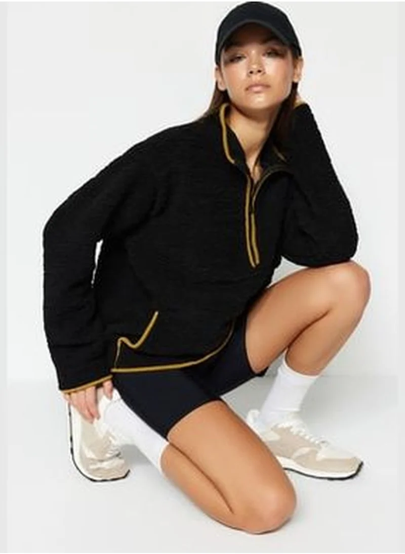 trendyol Black Plush Sports Sweatshirt THMAW23SW00021