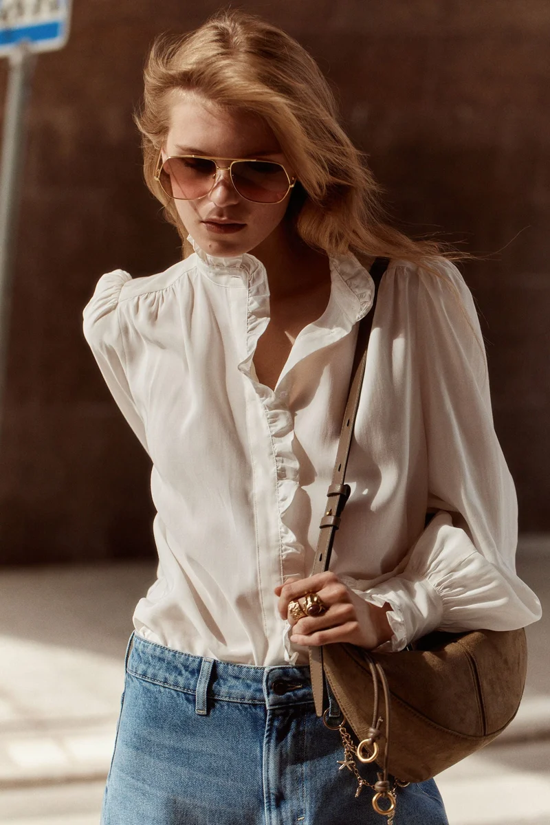 H&M Oversized frill-trimmed blouse
