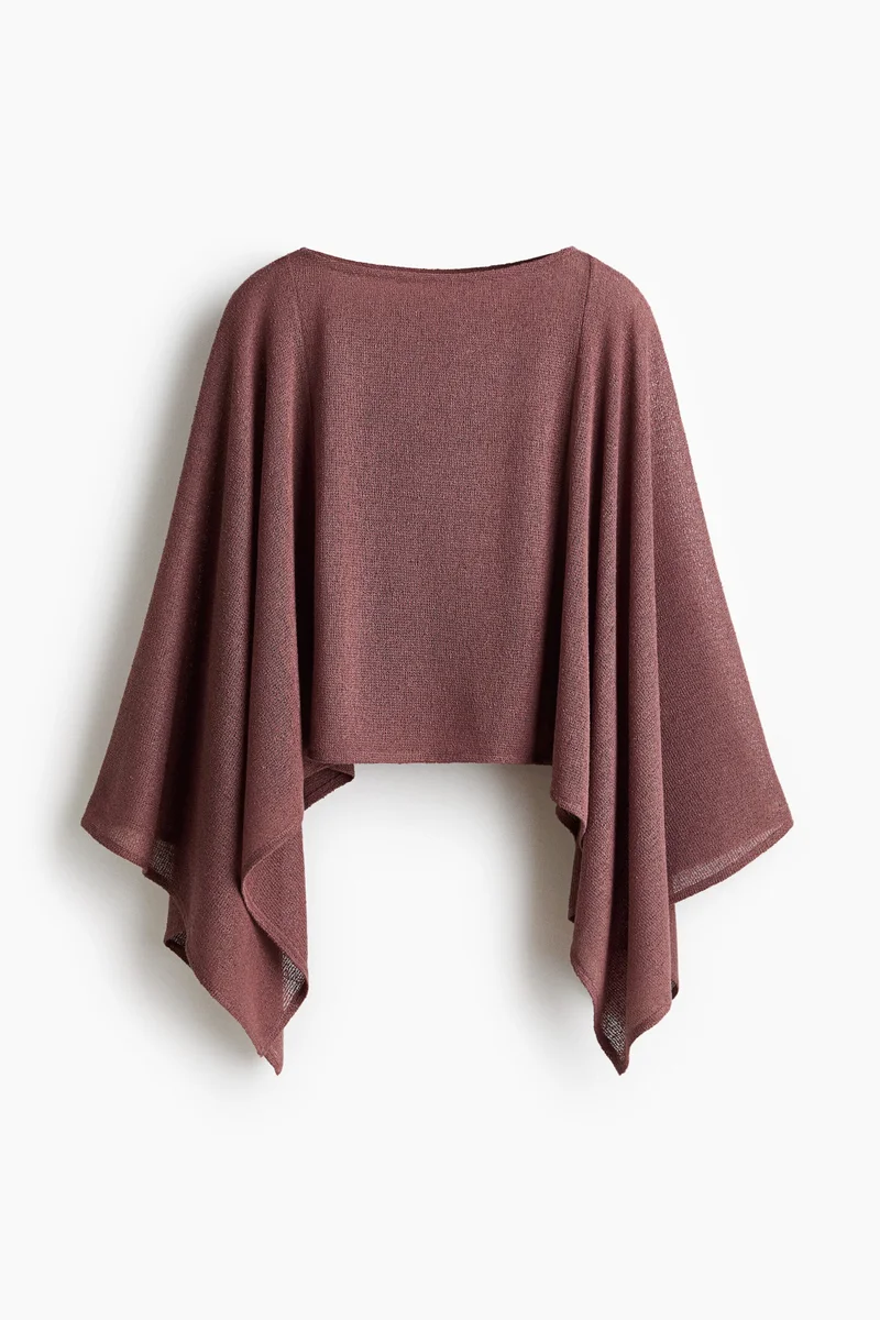 Fine-knit cape