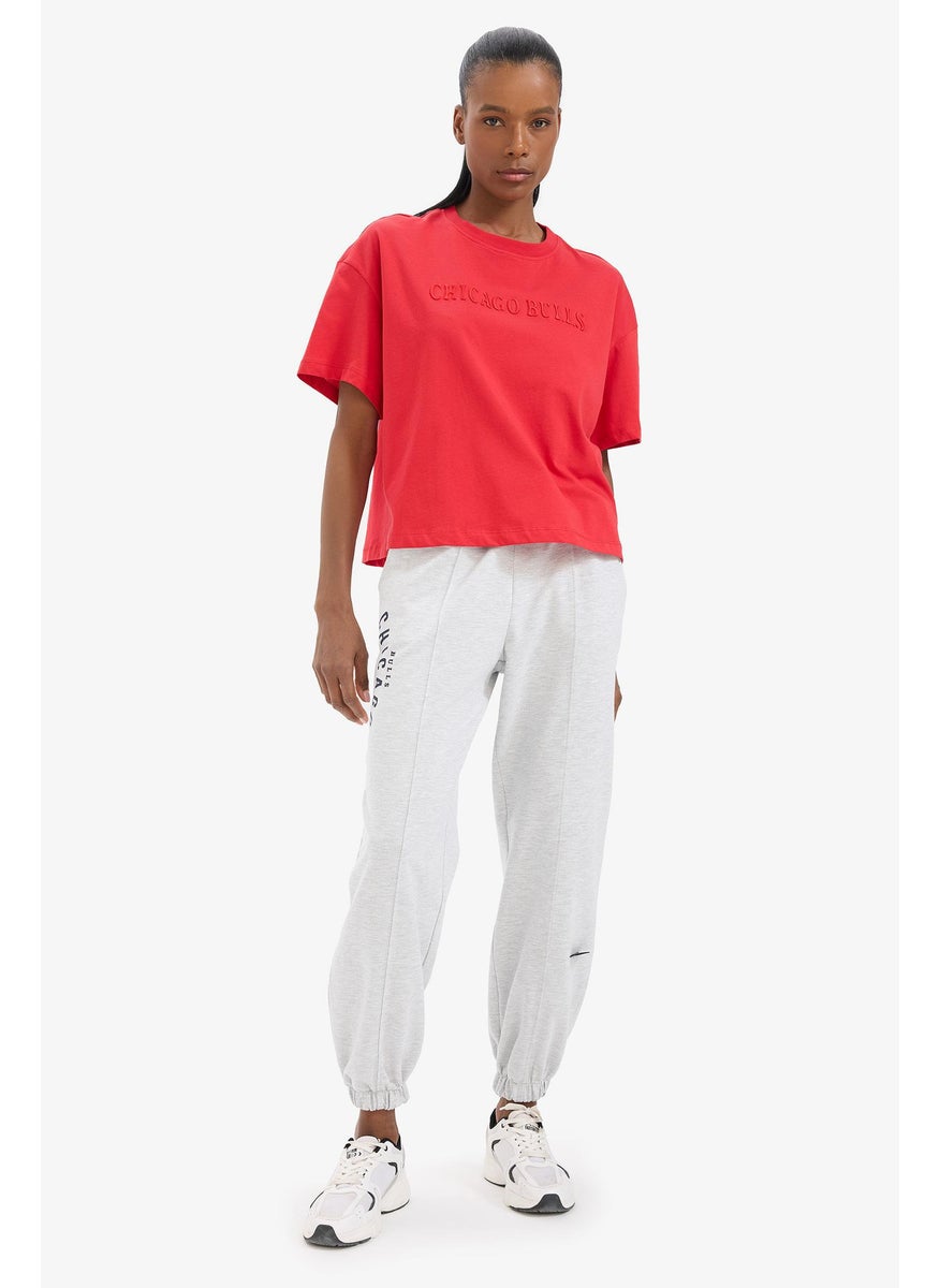 DeFacto Woman jogger Chicago Bulls Licensed Double Pocket Thin Sweatshirt Fabric Trousers  - Image 4