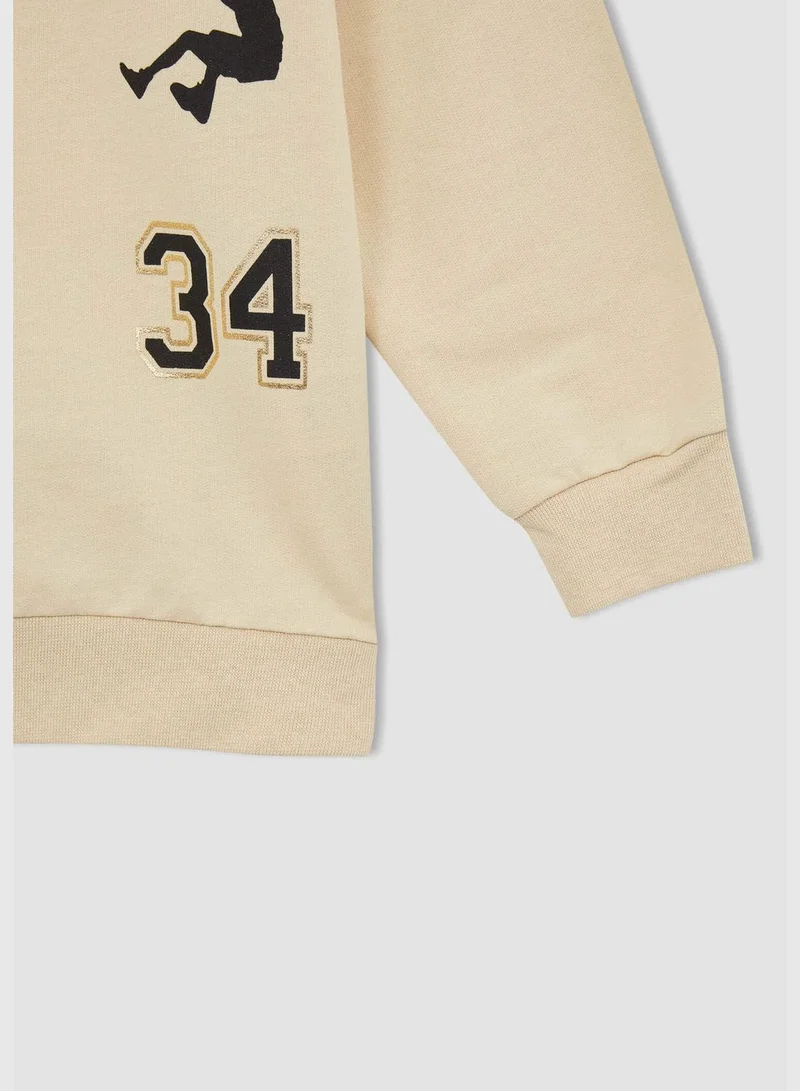 DeFacto Shaquille O'Neal Licenced Relax Fit Long Sleeve Back Print Sweatshirt