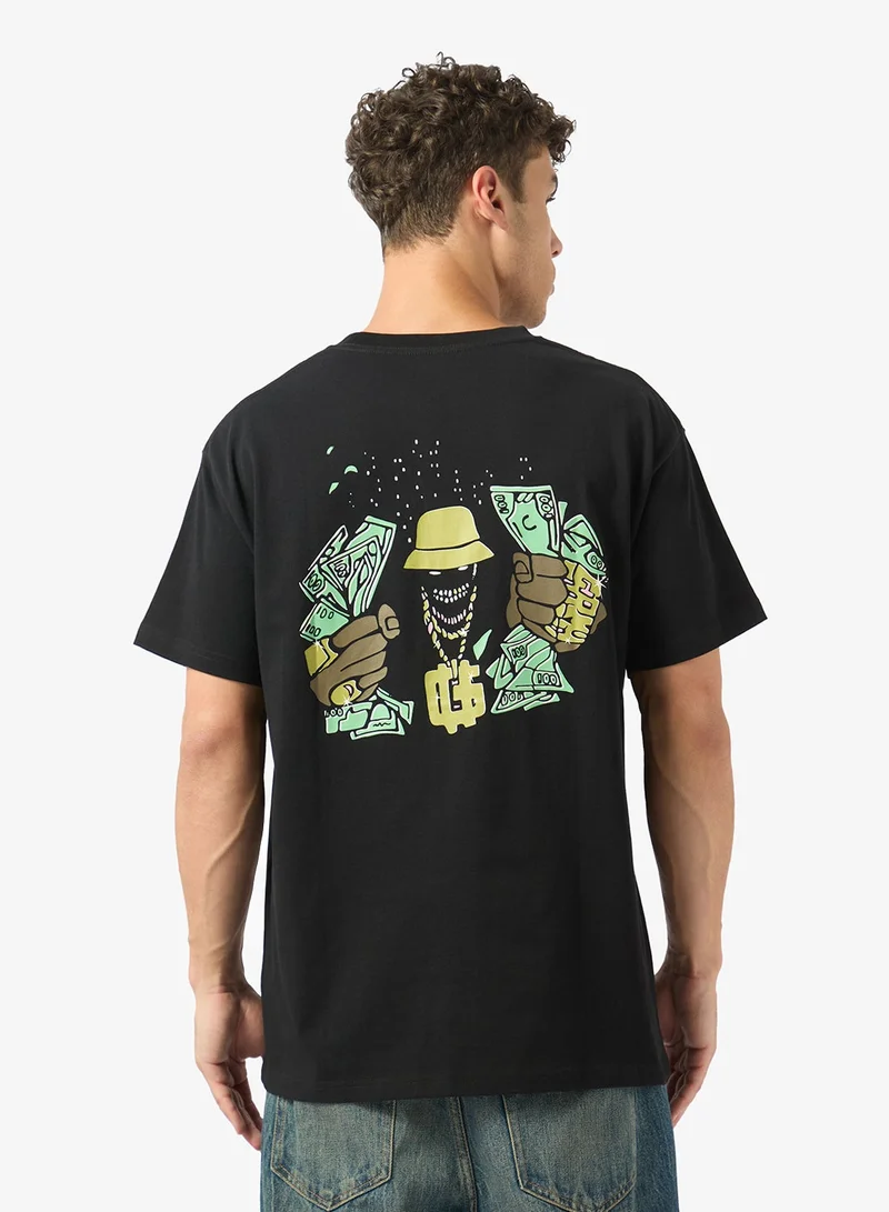 جرايمي تي شيرت كلاسيك فيت بشخصية