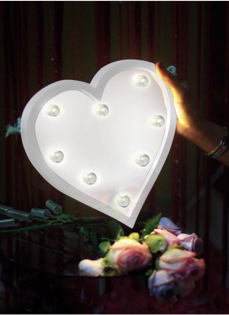 Heart-Shaped Mirror with White Frame and Light LEDs 32x30cm - pzsku/Z27B49C5F58F396E7FD14Z/45/_/1647427278/297417ff-25ff-4e73-9dd0-4e140e68e14b