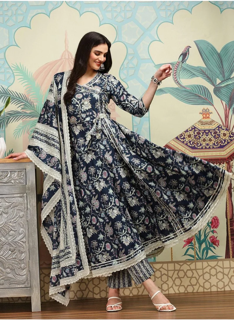 ISHIN Multicolour Kurta Set Straight Fit 3/4 Sleeve Sleeve made from Cotton featuring Self Design design and Round Neck neckline - Perfect for Ethinic!