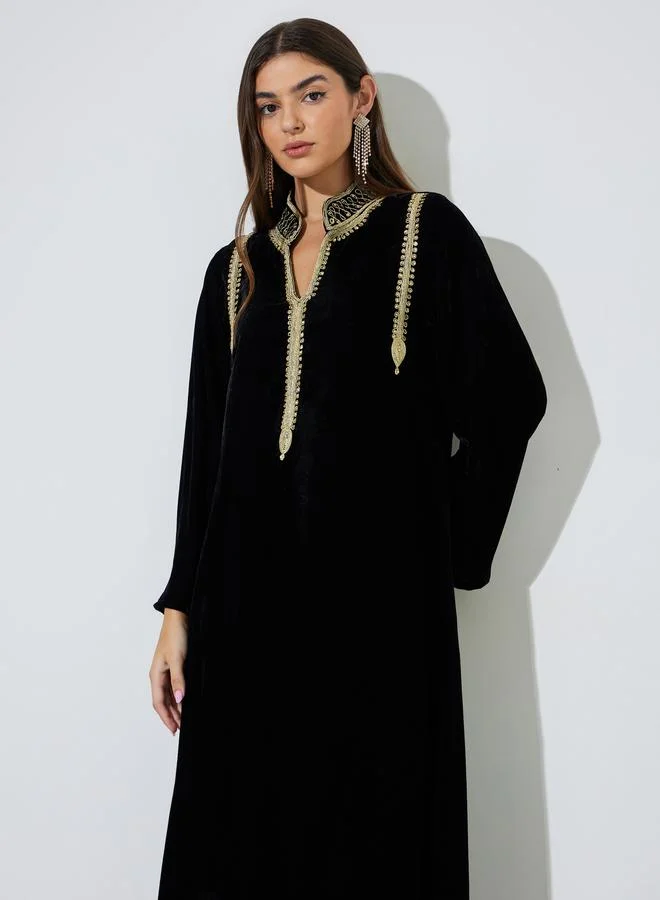 Amirah  Black Embroidered Stand Collar Velvet Maxi Jalabiya for Women | Best Price UAE