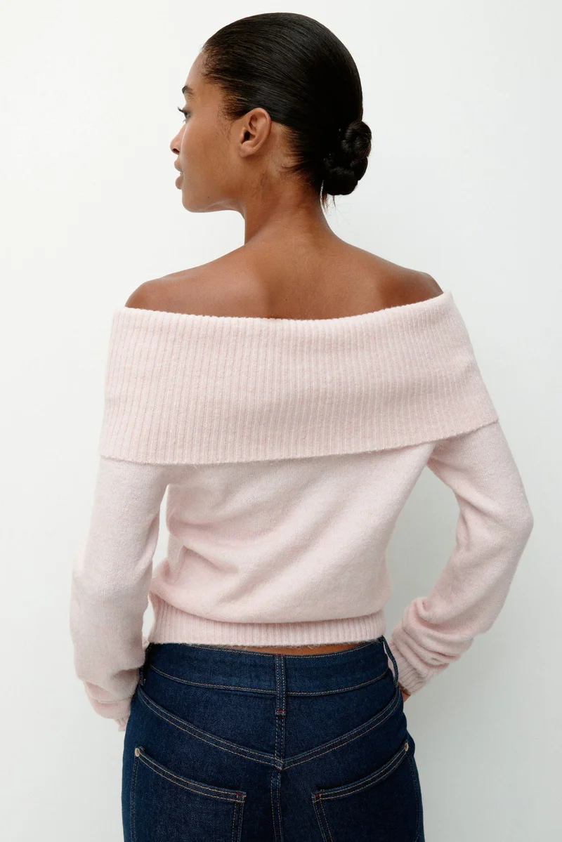H&M Off-the-shoulder jumper