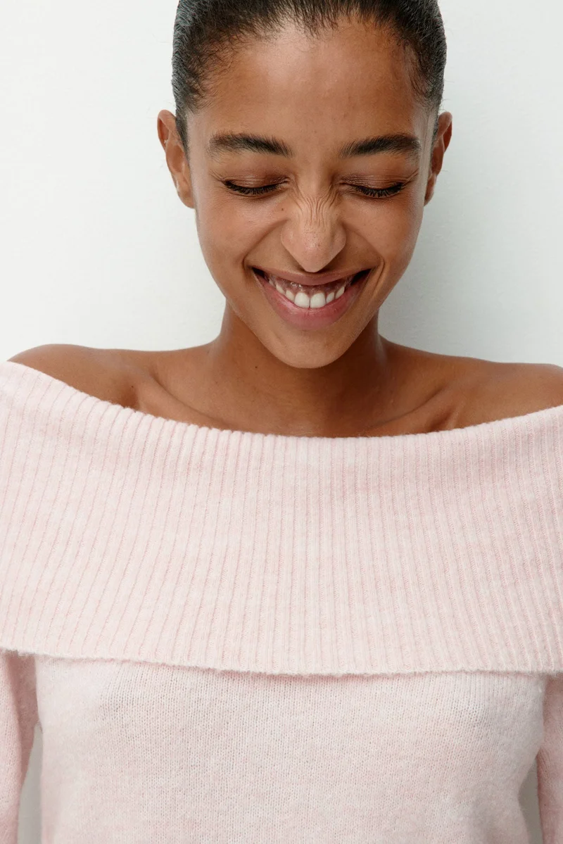 H&M Off-the-shoulder jumper
