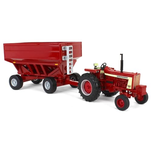 ERTL 132 IH Farmall 806 Tractor with Gravity Wagon 44435 - Image 5