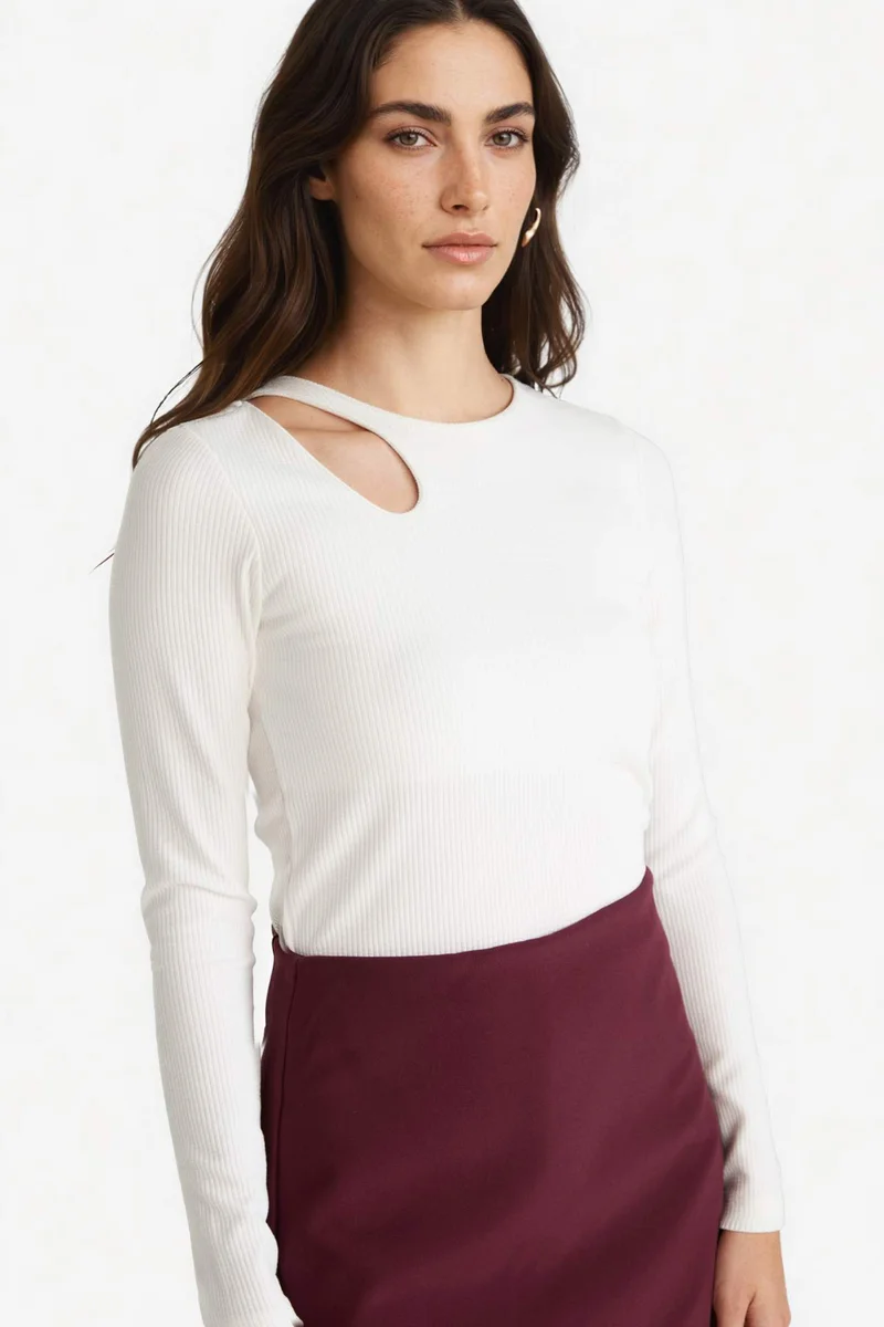 ديفاكتو Slim Fit Long Sleeved Crew Neck T-shirt
