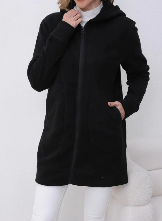 تايك تو جاكيت طويل بياقة هودي وسحَّاب غلق