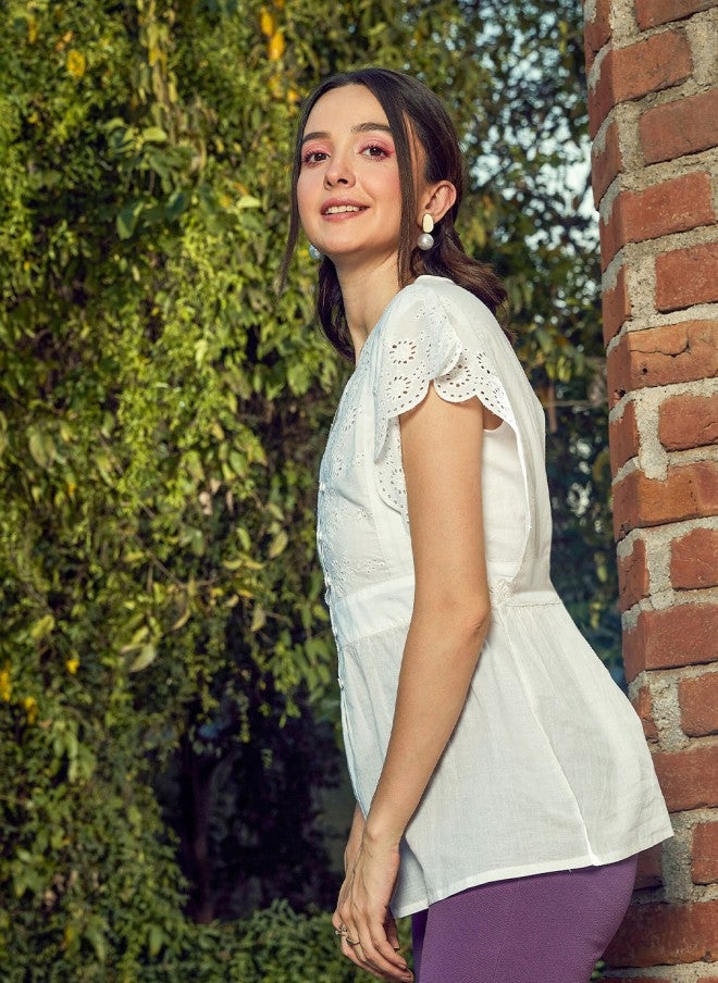 ساسافراس بلوزة شيفلي بيضاء بأكمام كيمونو للنساء - Image 4