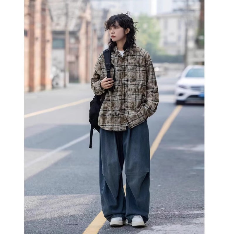 Unisex Classic Denim Jeans Loose Fit Daily Outdoor Wear - Image 3