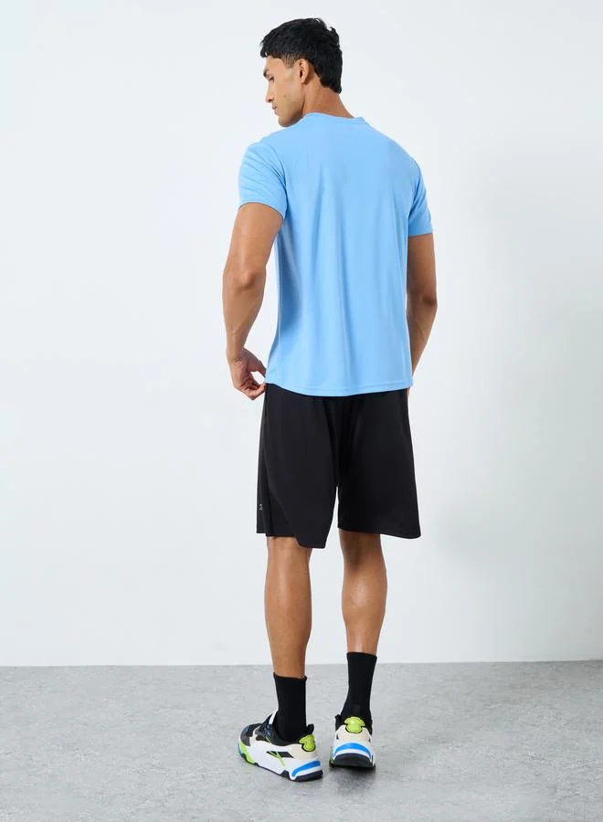 Styli  Styli Textured T-Shirt and Shorts Sports Fitness Set for Men | Best Price UAE