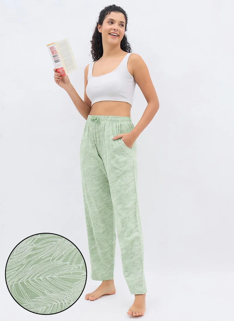 Clovia Clovia Leaf Print Pyjama in Light Green - 100% Cotton