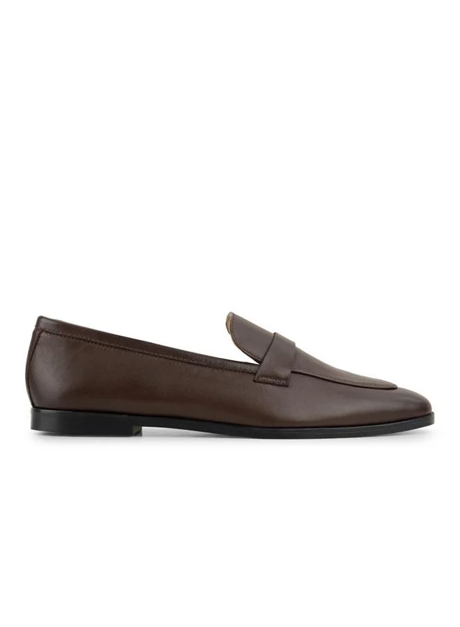 لانجوتش Women's Saylor Loafer