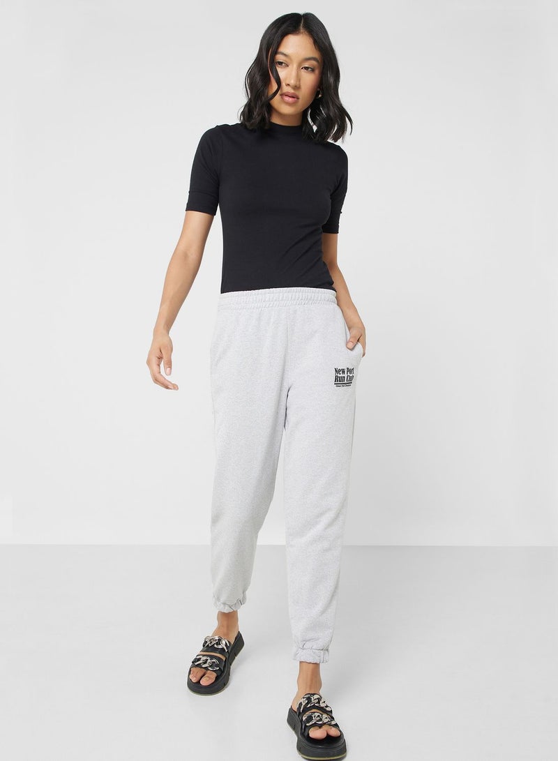 DeFacto Woman Jogger Fit Trousers  - Image 4