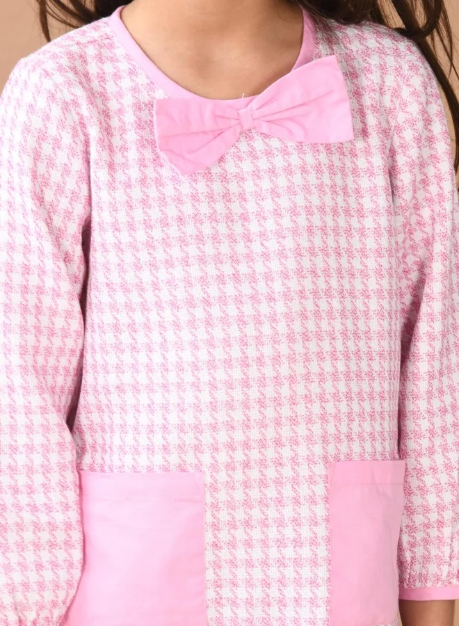 ليل بيكس فستان بجيوب بنقشة هوندستوث