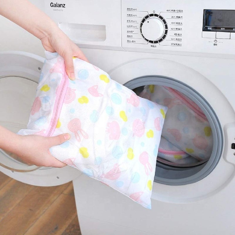 Funeiko Funeiko Microfiber Mesh Laundry Clothes Washing Bag Basket LaundryWashing Mesh Net Zipped 40X50 CM Pack of 4  - Image 5