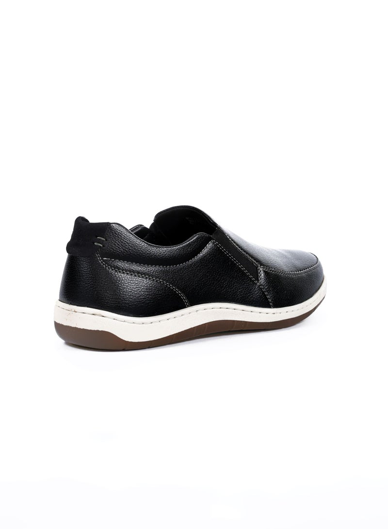 Bata Casual Slip-On Shoes - Image 3