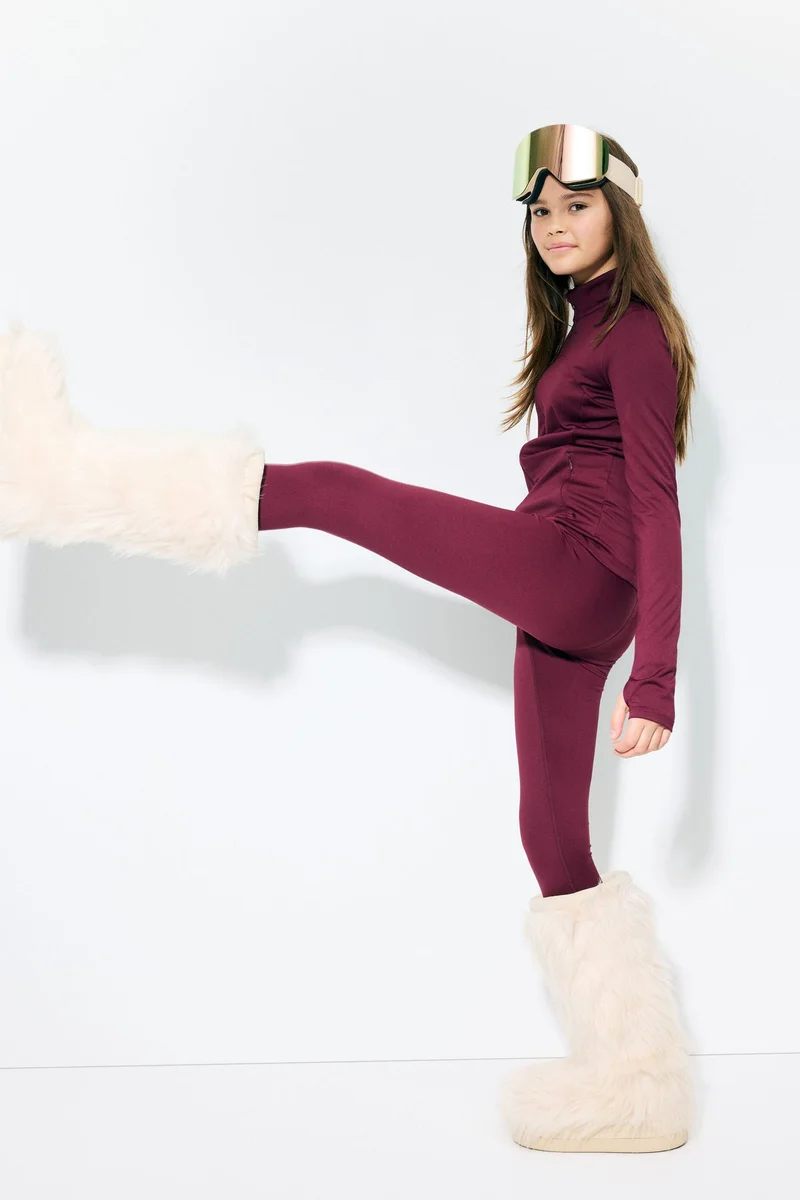 اتش اند ام لغينغز رياضية من نسيج دراي موف