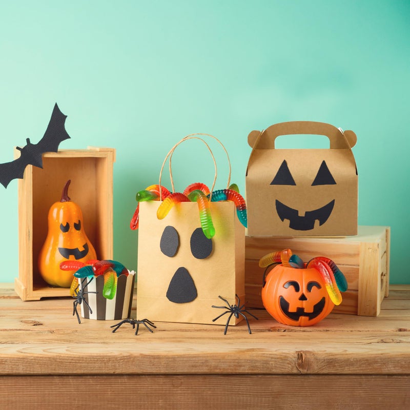 Oletx 24-Pack Brown Party Favor Treat Boxes, Goodie Gable Paper Gift Boxes with Handles. Perfect for Birthday, Babyshower, and Any Fun Party - Image 3