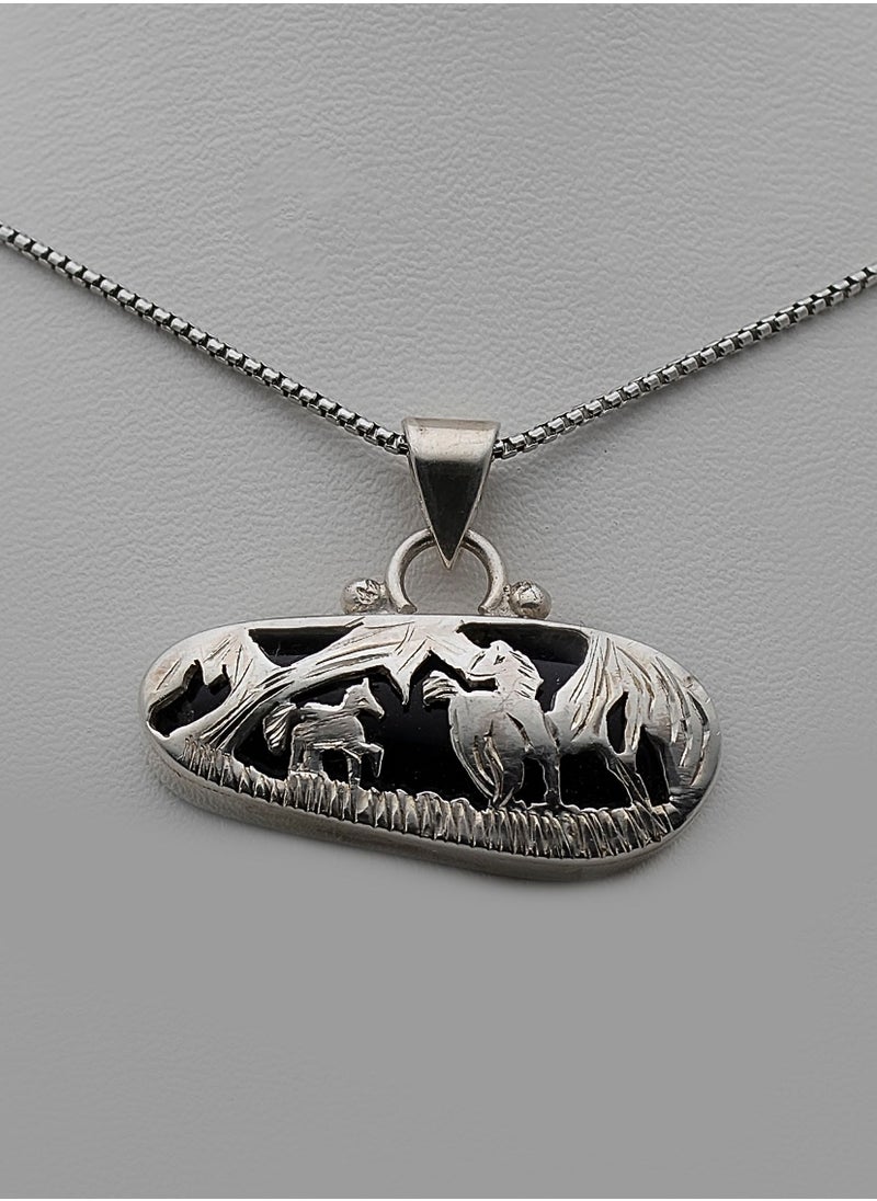 MERAKY - 950 . silver chain  horse shape spirit of life handmade with resin - Image 1