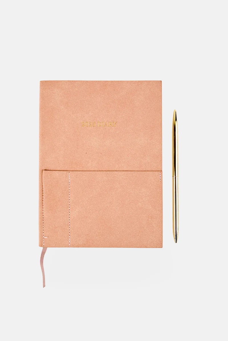 موي موتشو دفتر تخطيط سنوي  ورقة مع قلم، لون بني