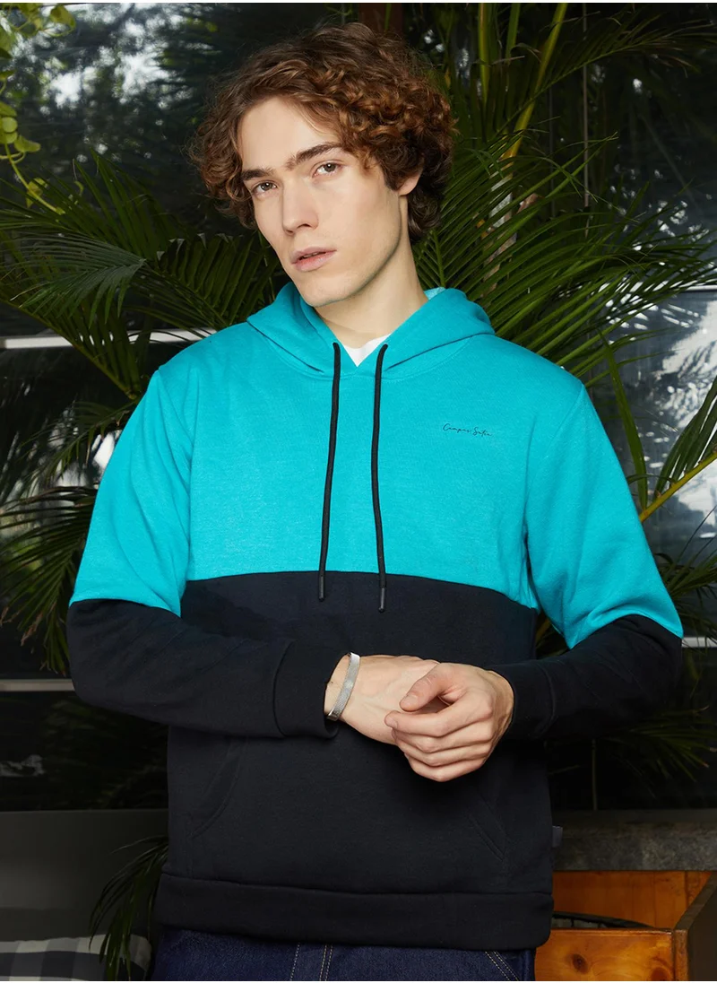 Campus Sutra Men's Aqua Blue & Midnight Black Block Pullover Hoodie