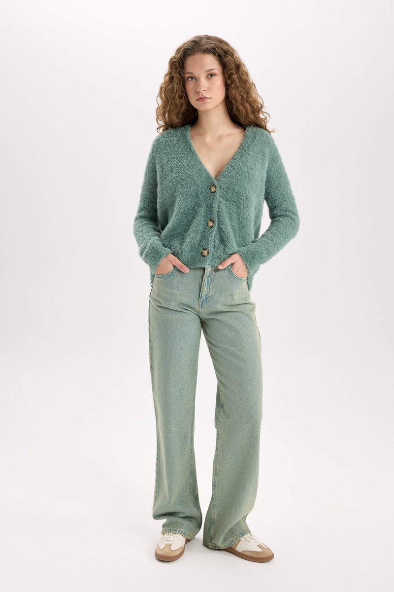 DeFacto Oversize Fit V-Neck Knitwear Cardigan - Image 2