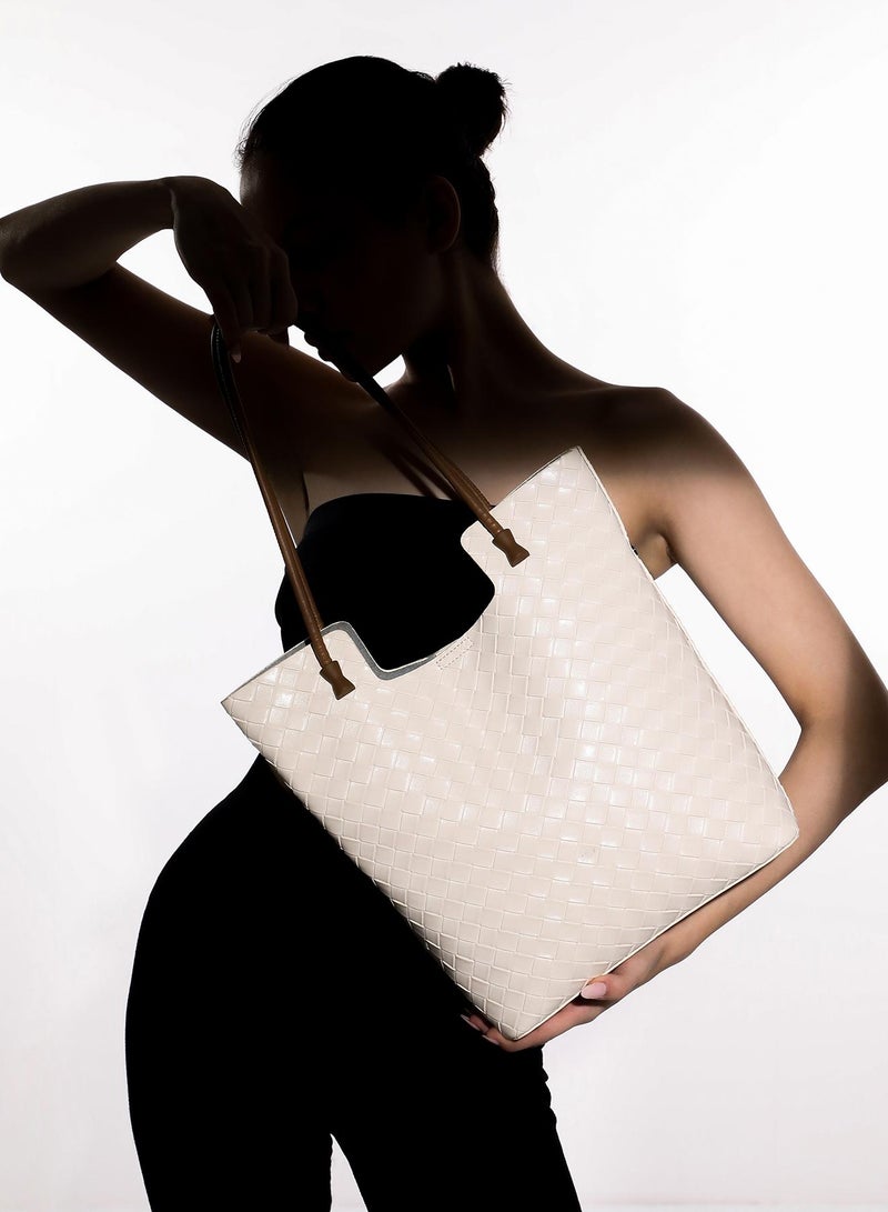 Haute Sauce Solid Zip Lock Regular Vegan Leather Hand Bag For Women  - Image 3