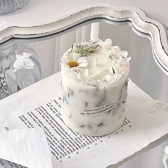 Bluejw Hot Sale Beautiful Handmade Dried Flower Aromatherapy Candle with Real Dried Plants for Home Decor, Relaxing Scented Soy Wax Candle - Image 3