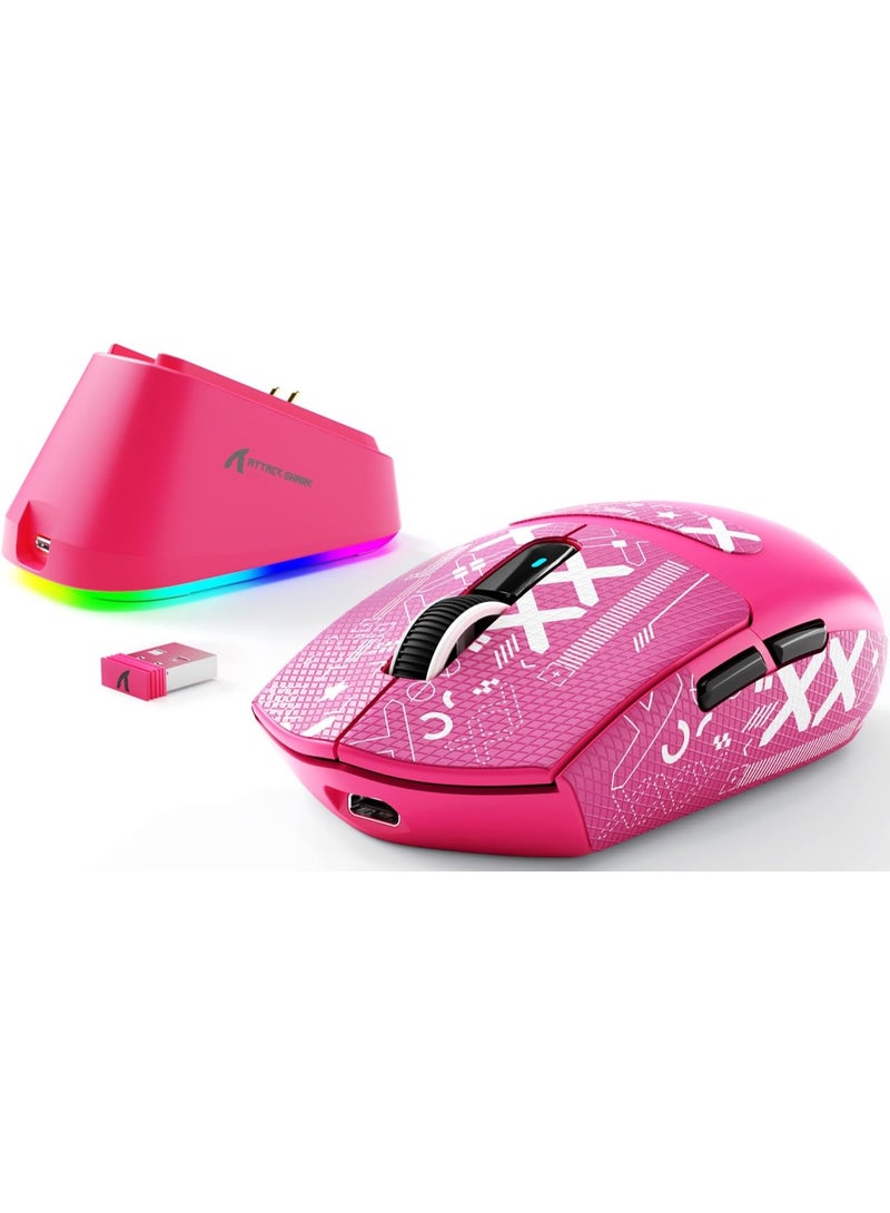 هجوم القرش ماوس ألعاب لاسلكي G3PRO مع قاعدة شحن مغناطيسية، مستشعر PixArt PAW3311، دقة تصل إلى 25000 نقطة في البوصة، بلوتوث/2.4 جيجاهرتز/سلكي، 100 مليون نقرة، 500 مللي أمبير/ساعة، 59 جرام، فأرة فائقة الخفة لأجهزة الكمبيوتر/إكس بوكس/ماك - لون أحمر توتي وشريط لاصق - Image 2