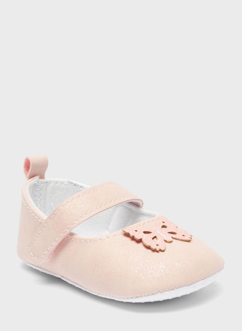 shoexpress - Kids Butterfly Velcro Sandals - Image 1