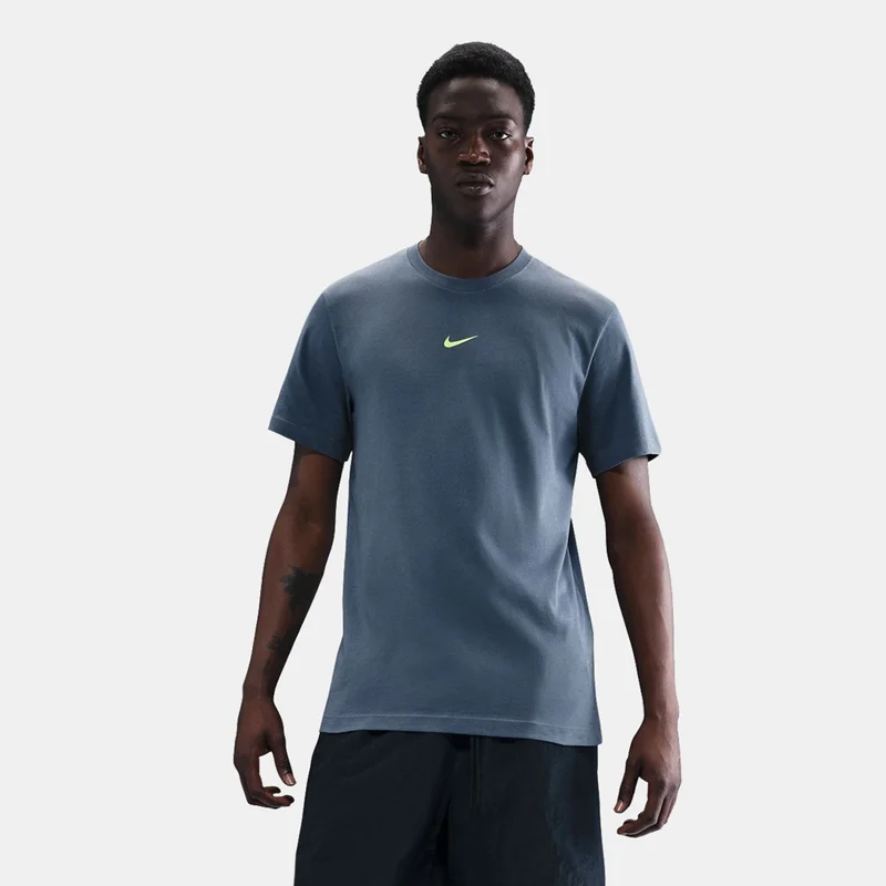Nike Men's Sportswear T-Shirt