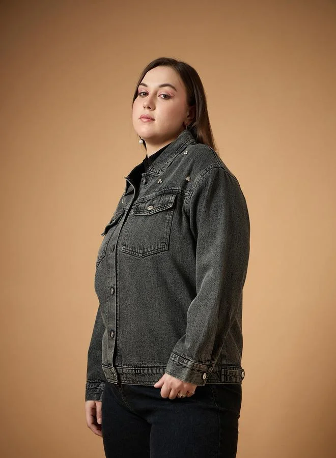 SASSAFRAS Plus Size Embellished Detail Washed Denim Jacket with Pocket Detail by Styli