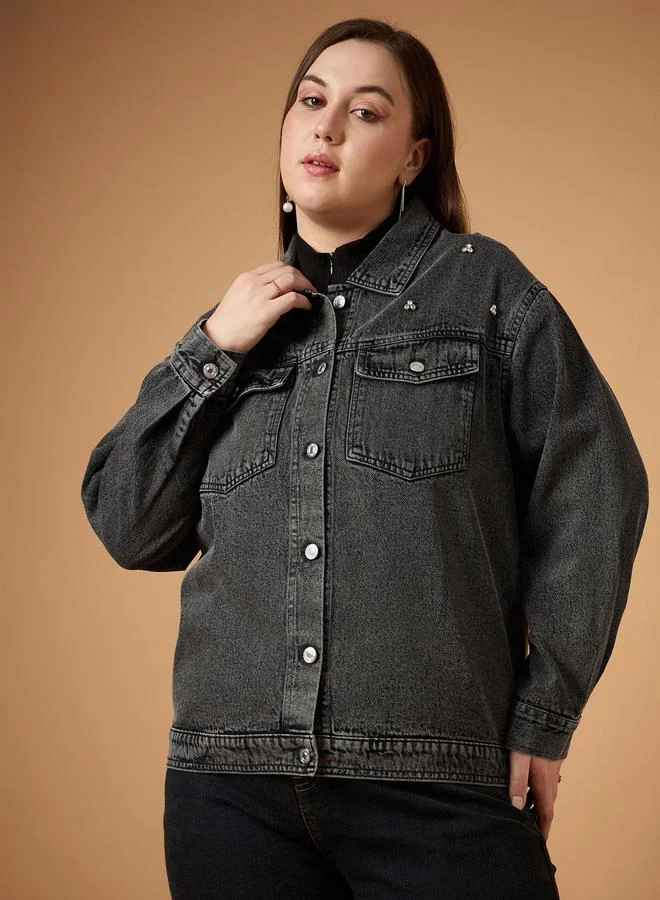SASSAFRAS Plus Size Embellished Detail Washed Denim Jacket with Pocket Detail by Styli