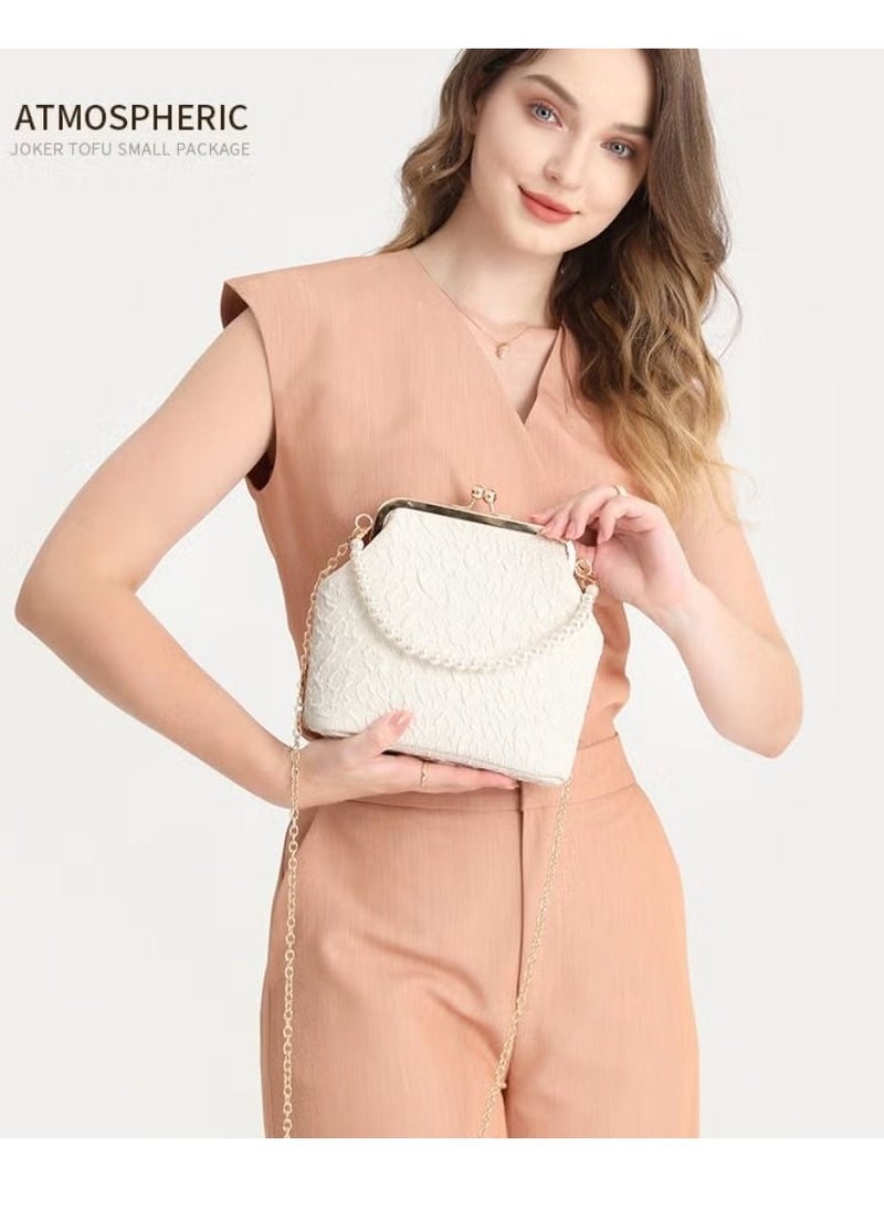 Women's New Pearl Shoulder Strap Clutch Bag, Ladies Mini Mobile Phone Bag Handbag Tote Bags, Versatile Chain Carry Bags Gift Bag Suitable for Banquets and Parties - Image 2