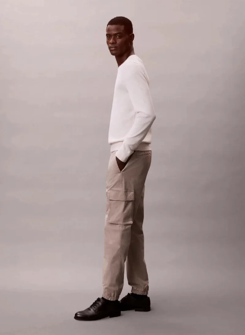 Calvin Klein Jeans Vintage Khaki Skinny Twill Cargo Pants for Men | Best Price UAE