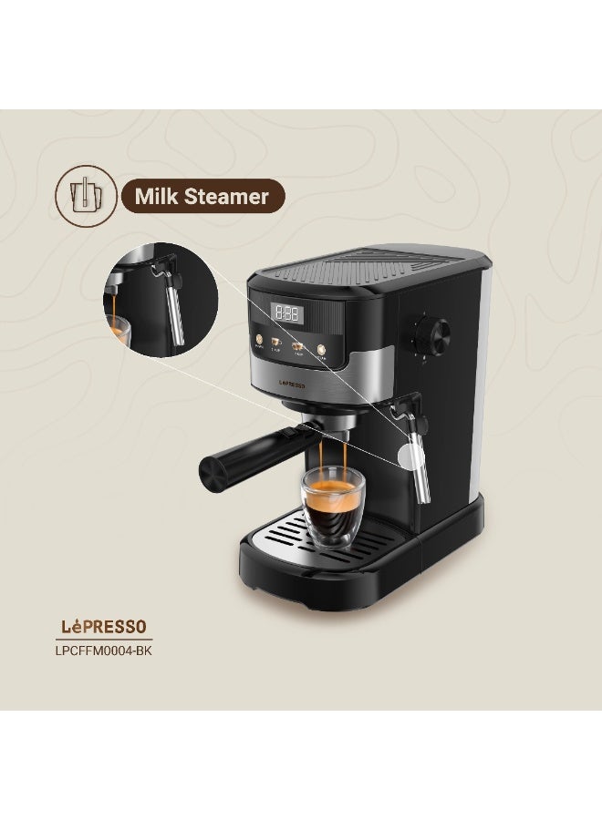 ليبرسو ماكينة صنع قهوة الإسبريسو سوبريما مع شاشة تعمل باللمس وبخار الحليب بقوة 1100 وات / صينية تنقيط قابلة للغسل / متوافقة مع نسبرسو / ضغط 20 بار - أسود - Image 4