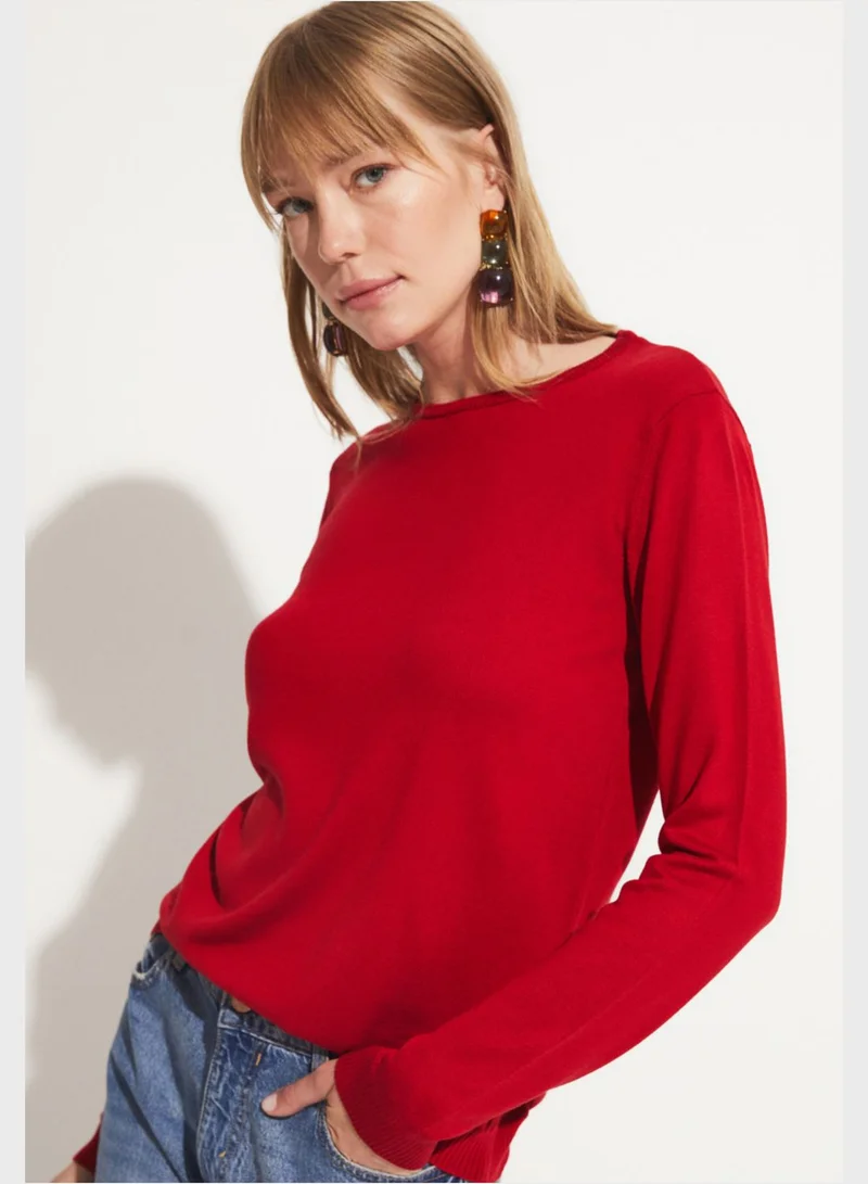 JUNE Crew Neck Knitted Sweater