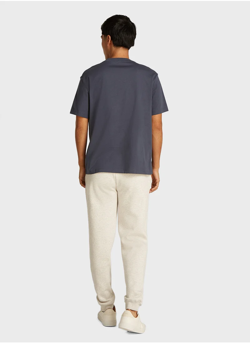 كالفن كلاين جينز NYC STAMP GRAPHIC TEE