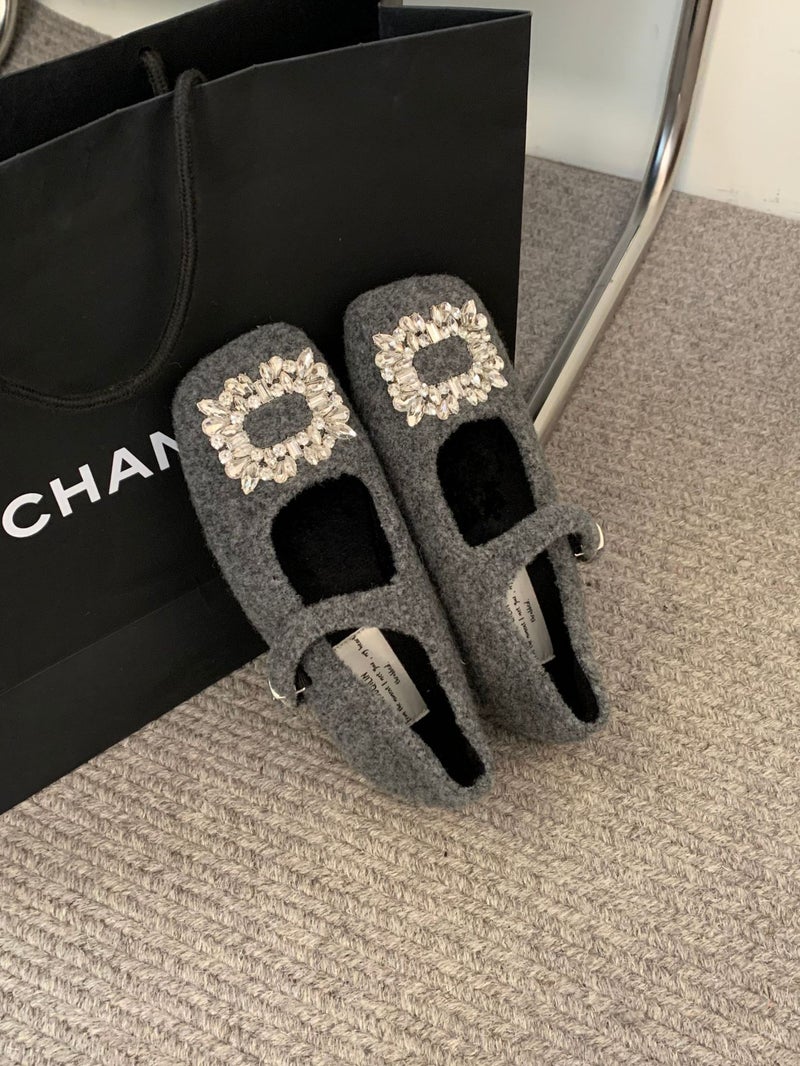 Square Toe Rhinestone Single-Layer Shoes French Chunky Heel Single-Layer Shoes Spring Flat Elegant Black Single-Layer Shoes Commuter Shoes - Image 4