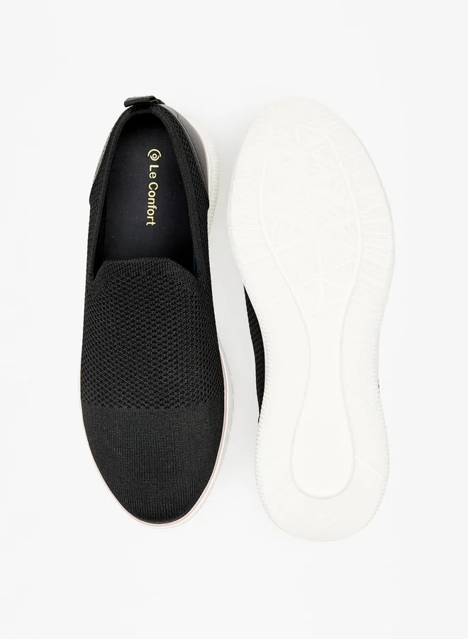 لو كونفورت Women's Textured Slip-On Sneakers