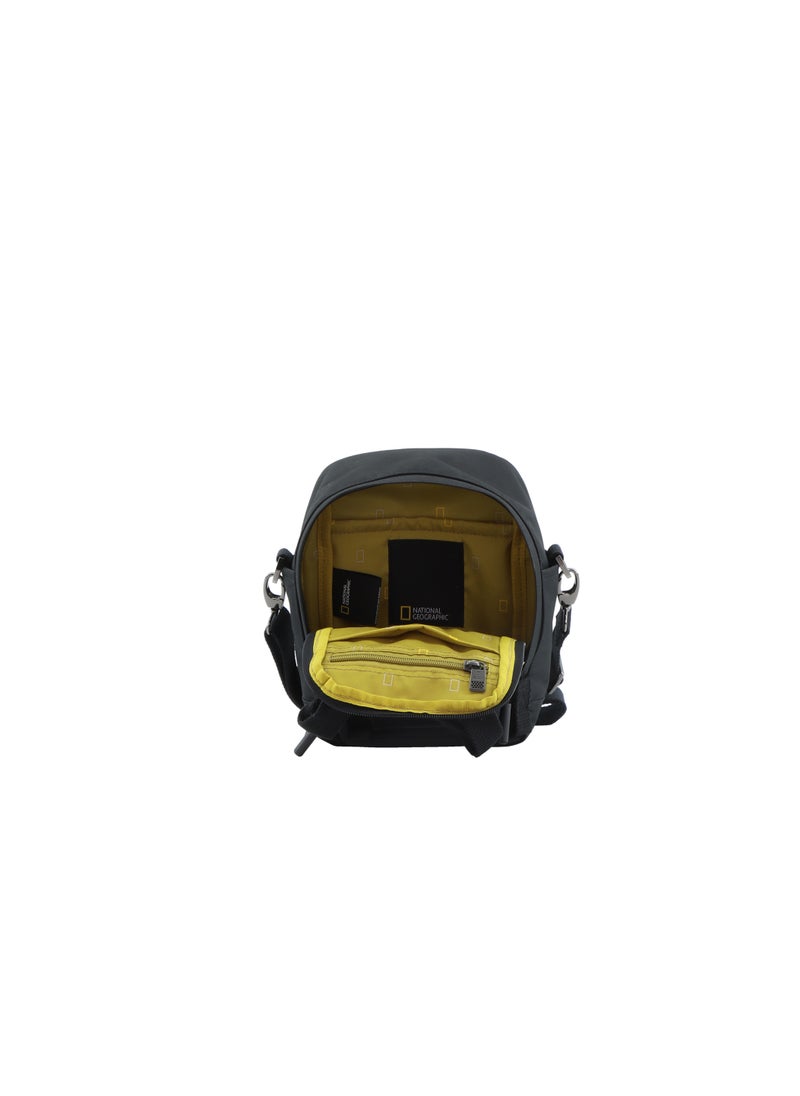 NATIONAL GEOGRAPHIC National Geographic LEGEND Mini Utility Bag Black For Men and Women, Durable Water Resistant Multi Function Casual Shoulder Bag/Lunch Box Bag With Top Handle/Removable Strap  - Image 5