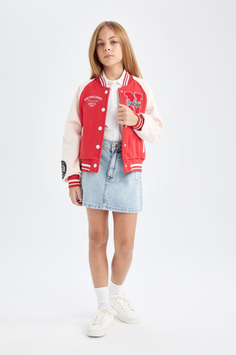 ديفاكتو جاكيت بومبر بناتي مطرز تقيل بجيب وياقة كوليج وبطانة ناعمة - Image 3