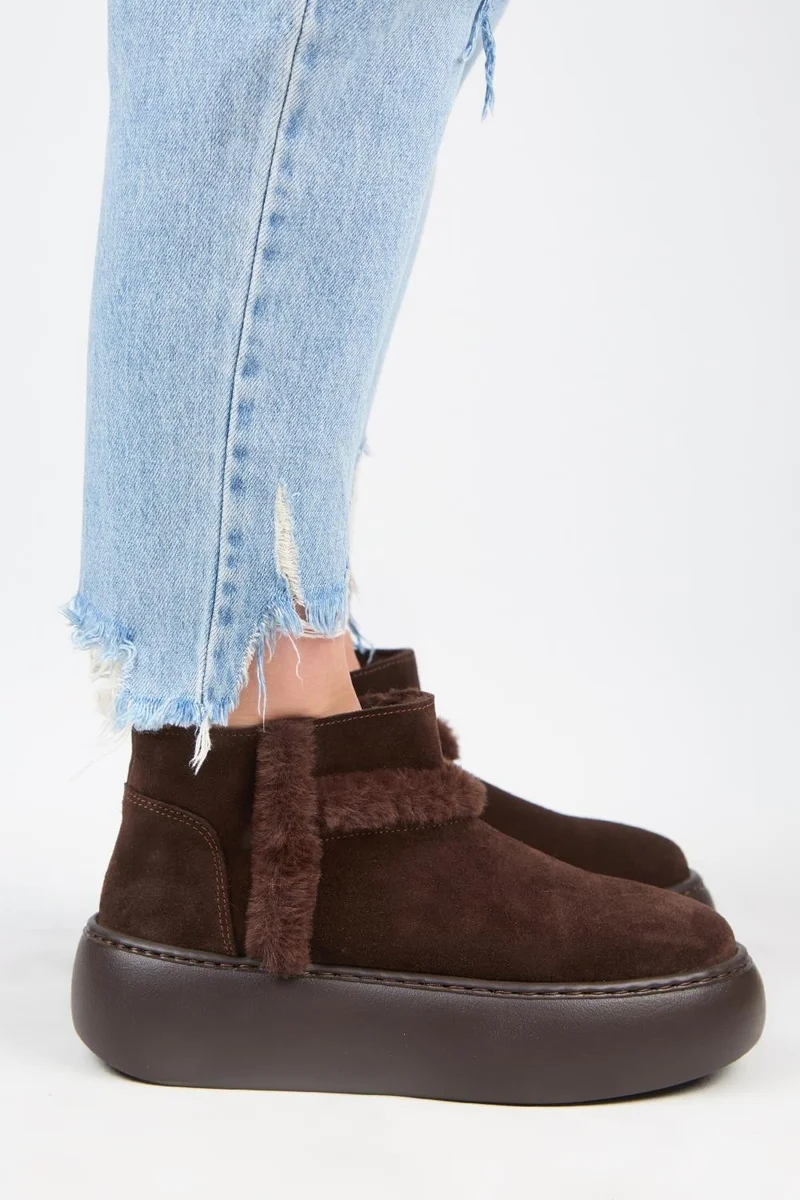 Manijero Manijero (Azura Mini) Women's Genuine Leather Brown Boots with Fur Lining and Fur Trim