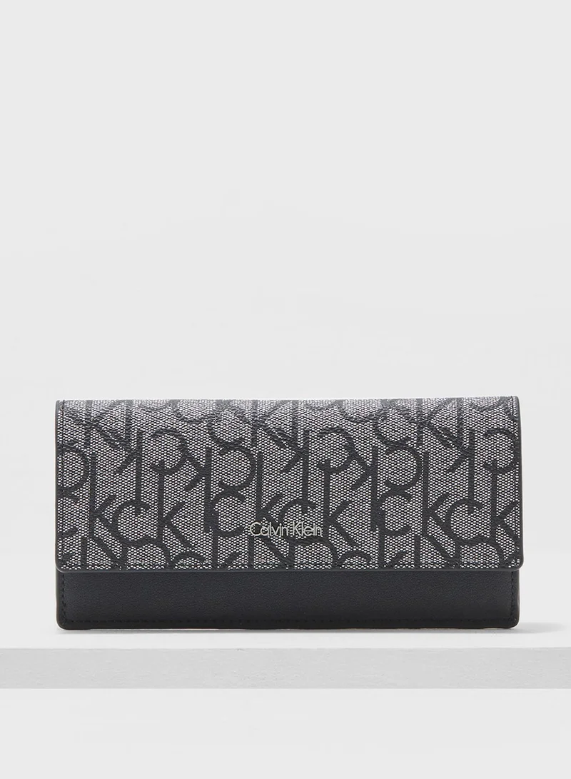 CALVIN KLEIN Marissa Purse